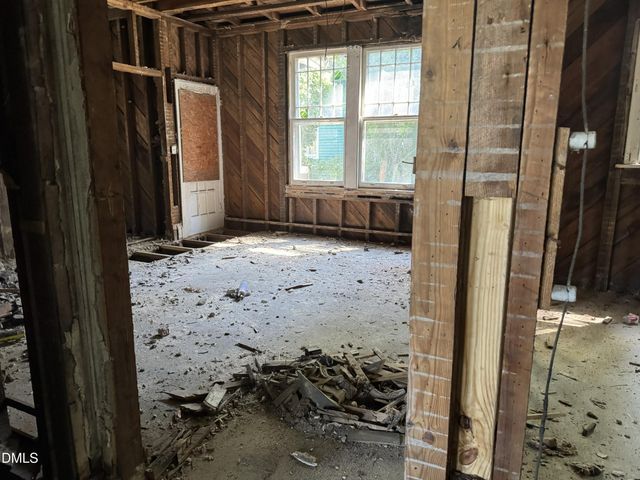 309 Park W Avenue, Wilson, NC 27893