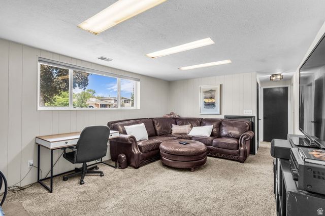 840 N 325 W, Bountiful, UT 84010