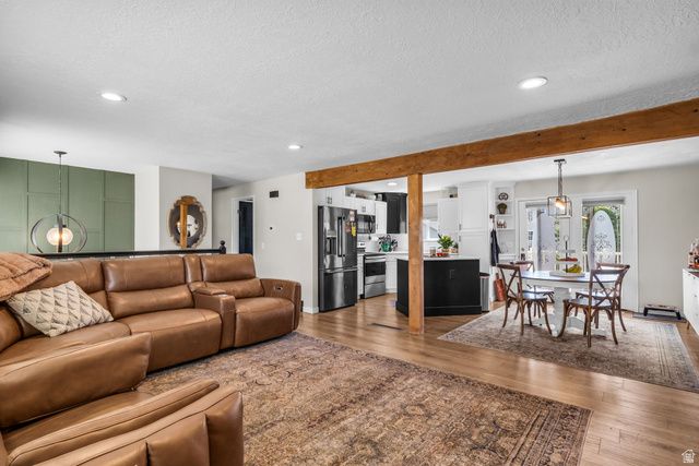 840 N 325 W, Bountiful, UT 84010
