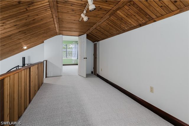 4045 Skyway DR, Naples, FL 34112