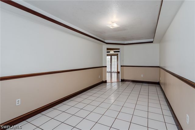 4045 Skyway DR, Naples, FL 34112
