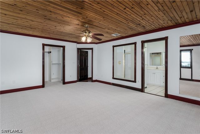 4045 Skyway DR, Naples, FL 34112