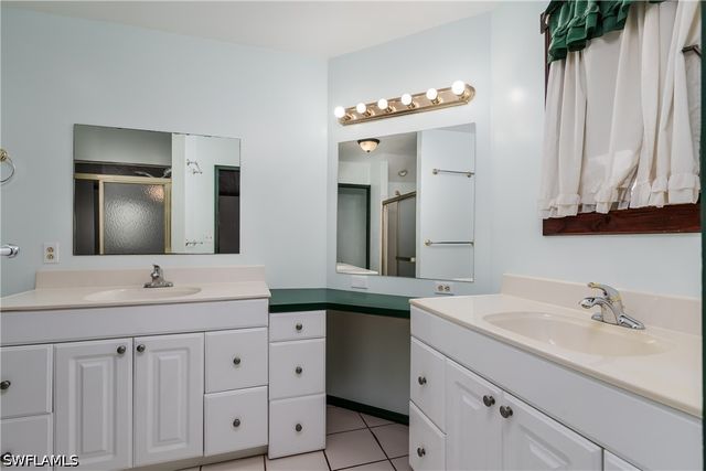 4045 Skyway DR, Naples, FL 34112
