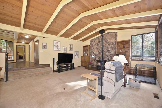 4400 Slodusty Rd, Garden Valley, CA 95633