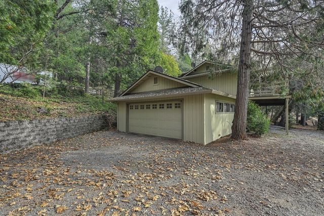 4400 Slodusty Rd, Garden Valley, CA 95633