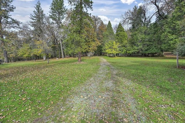 4400 Slodusty Rd, Garden Valley, CA 95633