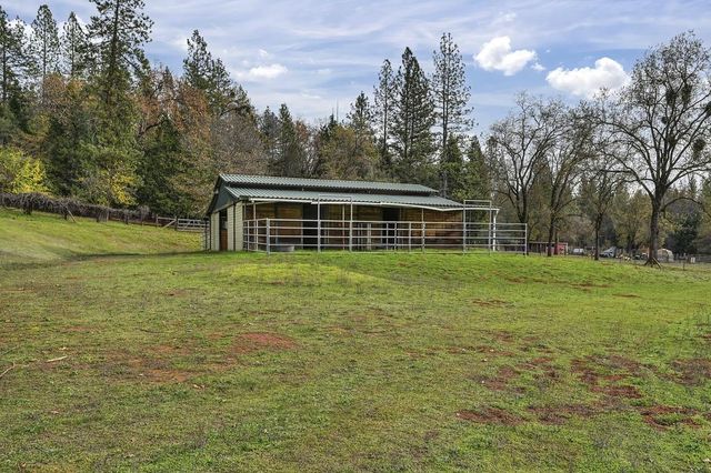 4400 Slodusty Rd, Garden Valley, CA 95633