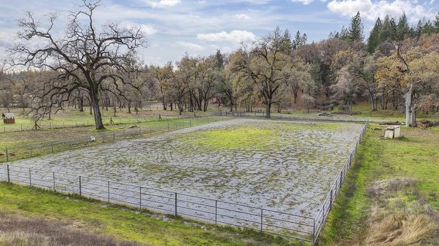 4400 Slodusty Rd, Garden Valley, CA 95633