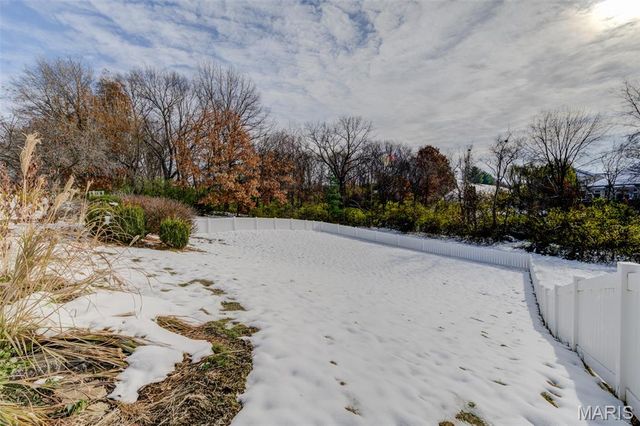 1721 Michaelwood Court, St Charles, MO 63303