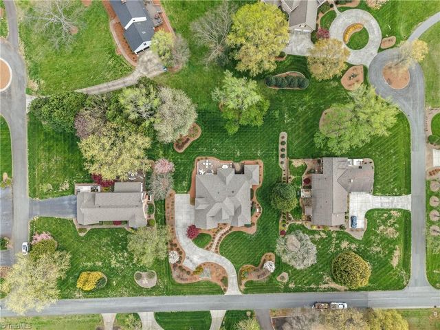 1106 Riverbend Drive, Bermuda Run, NC 27006