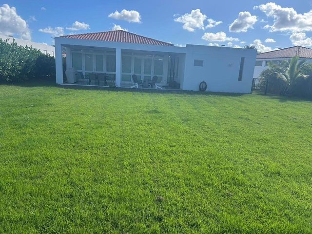 64 ENSUENO, Gurabo, PR 00778