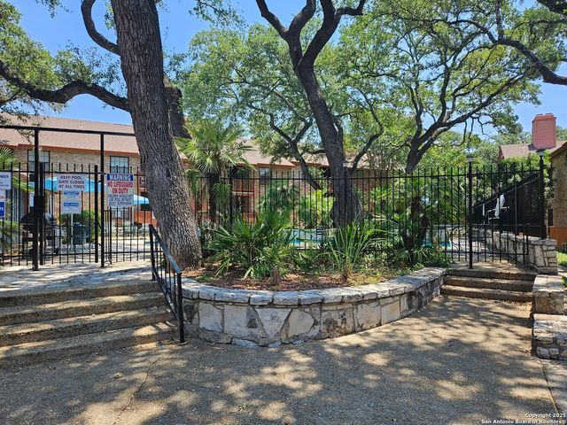 13018 Heimer Rd Apt 506, San Antonio, TX 78216