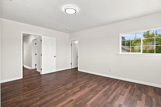 1601 N El Dorado St, Stockton, CA 95204