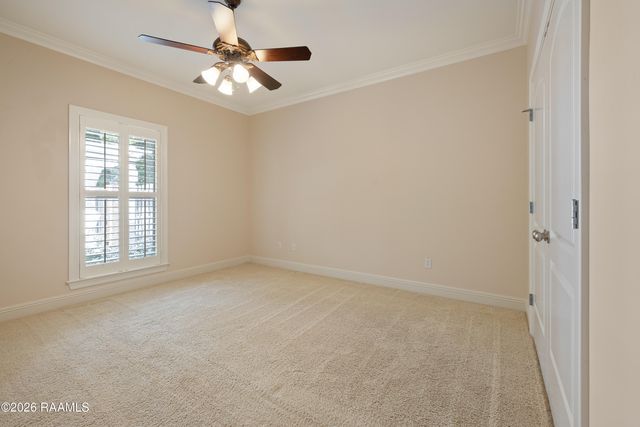 104 Mission Hills Drive, Broussard, LA 70518