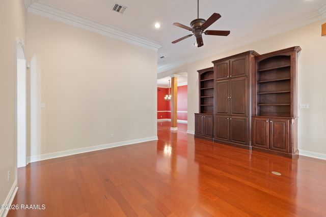 104 Mission Hills Drive, Broussard, LA 70518