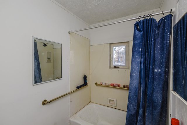 1925 N Lorraine, Wichita, KS 67214