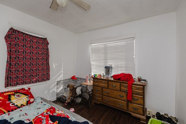 1925 N Lorraine, Wichita, KS 67214