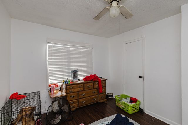 1925 N Lorraine, Wichita, KS 67214