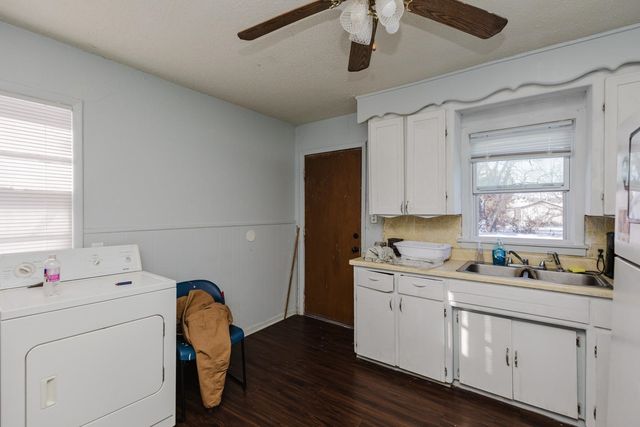 1925 N Lorraine, Wichita, KS 67214