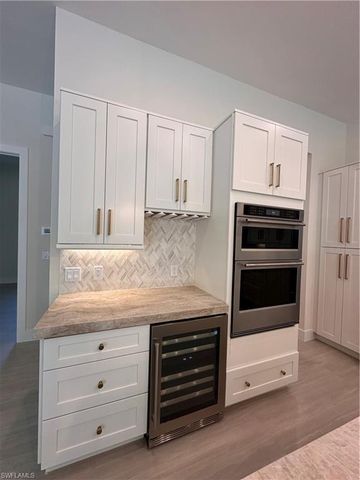 382 39th AVE NE, Naples, FL 34120