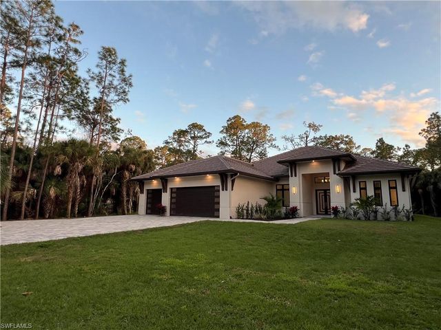 382 39th AVE NE, Naples, FL 34120