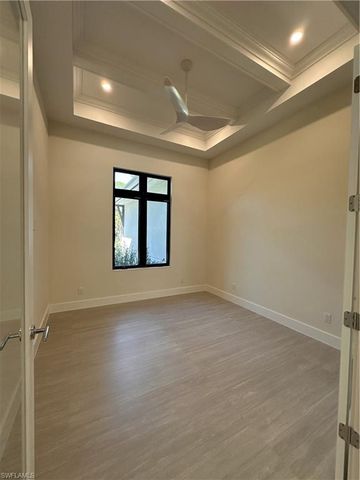 382 39th AVE NE, Naples, FL 34120