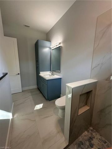 382 39th AVE NE, Naples, FL 34120