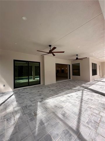 382 39th AVE NE, Naples, FL 34120