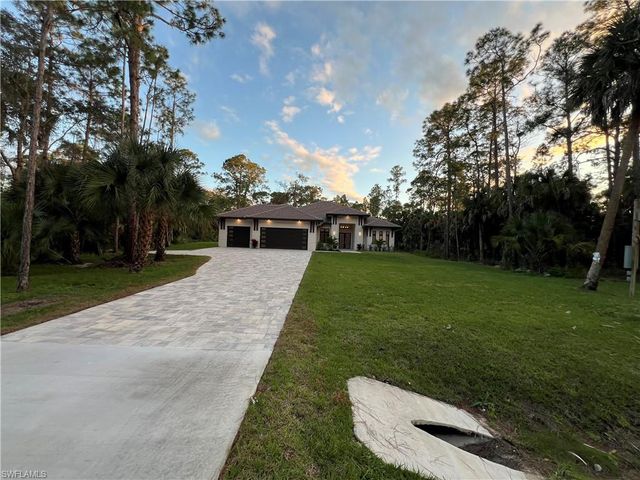 382 39th AVE NE, Naples, FL 34120