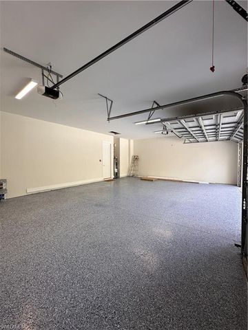 382 39th AVE NE, Naples, FL 34120