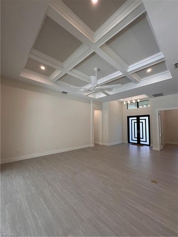 382 39th AVE NE, Naples, FL 34120