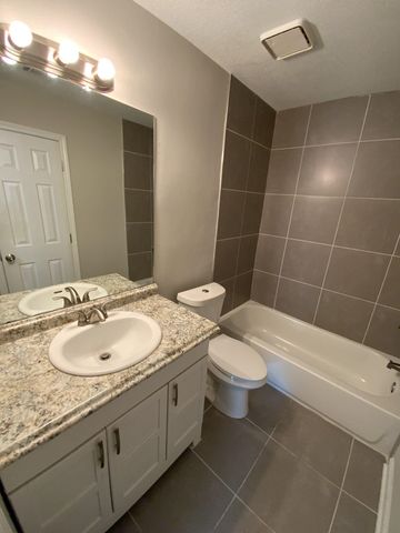 6354 KIRBY DOWNS DR, Memphis, TN 38115