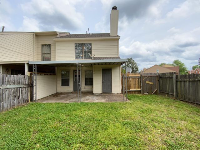 6354 KIRBY DOWNS DR, Memphis, TN 38115