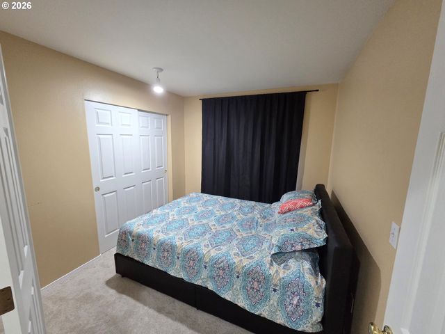 15721 Nw HACKNEY Dr, Portland, OR 97229