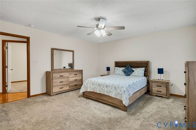 11118 Warwick Dr, Petersburg, VA 23805