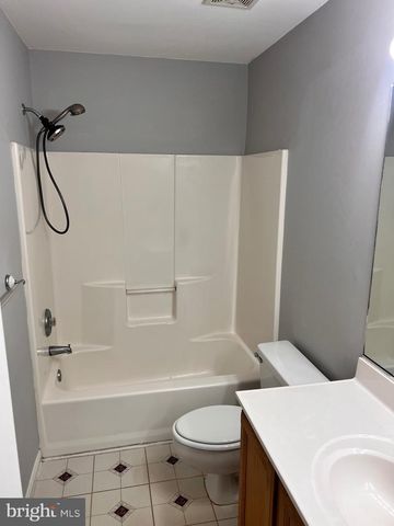 6005 BRIDGEPOINTE DR, Chester, MD 21619