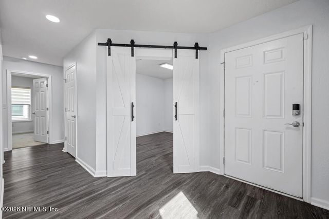 9726 BRIDGEWAY Avenue, Jacksonville, FL 32222