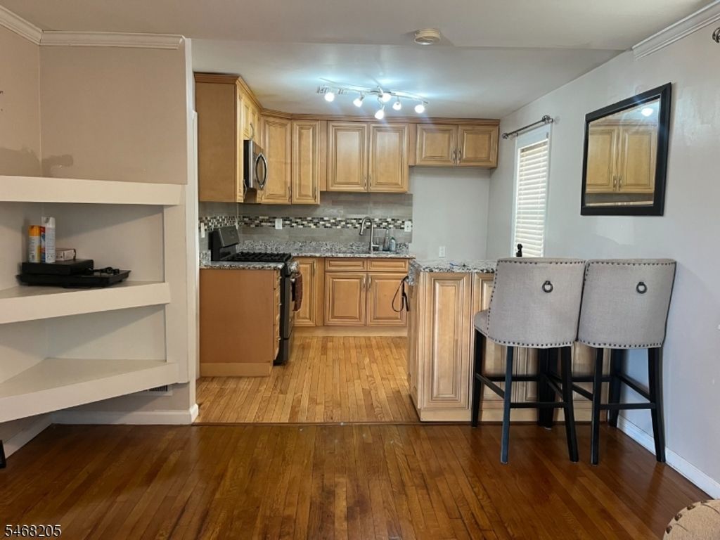 619 Arnett St, Elizabeth City, NJ 07202 — photo 4
