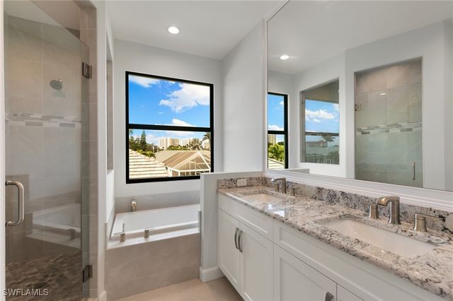 782 Saturn CT, Marco Island, FL 34145