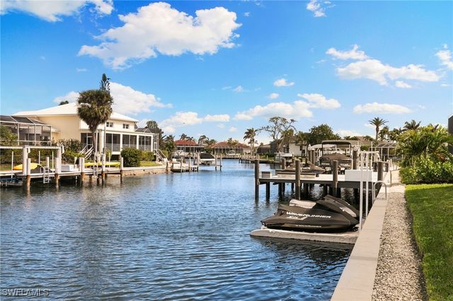 782 Saturn CT, Marco Island, FL 34145