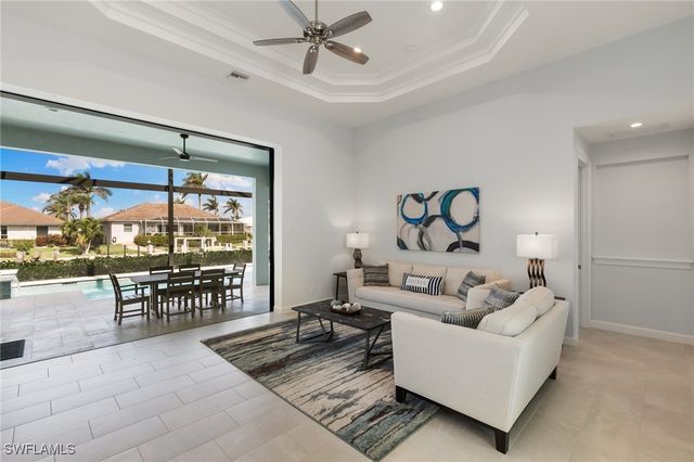 782 Saturn CT, Marco Island, FL 34145