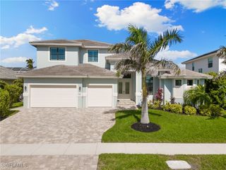 782 Saturn CT, Marco Island, FL 34145