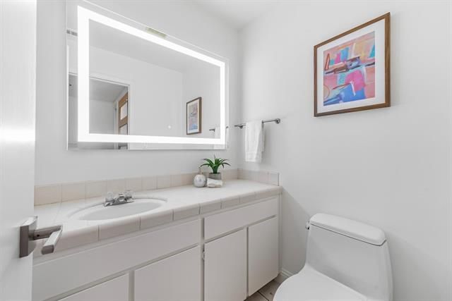 707 Santa Cruz Lane, Foster City, CA 94404