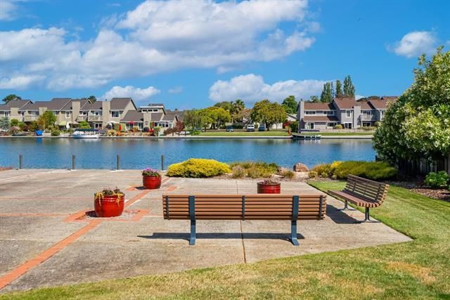 707 Santa Cruz Lane, Foster City, CA 94404