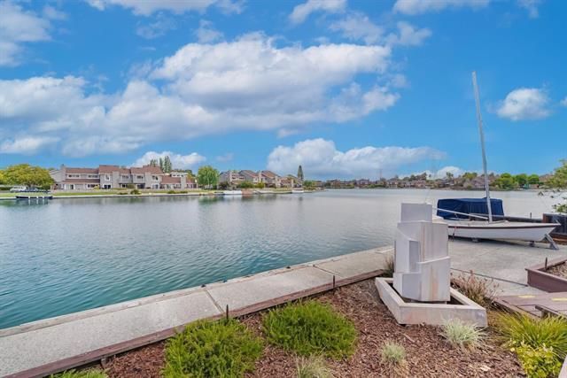 707 Santa Cruz Lane, Foster City, CA 94404