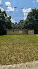 5756 CHERRY LAUREL Drive, Jacksonville, FL 32210