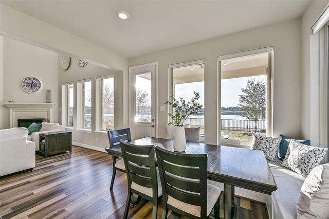 3103 Flora Manor Drive, Texas City, TX 77568