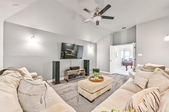 3103 Flora Manor Drive, Texas City, TX 77568