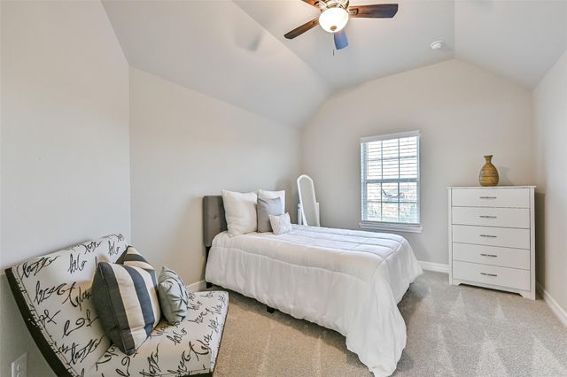 3103 Flora Manor Drive, Texas City, TX 77568