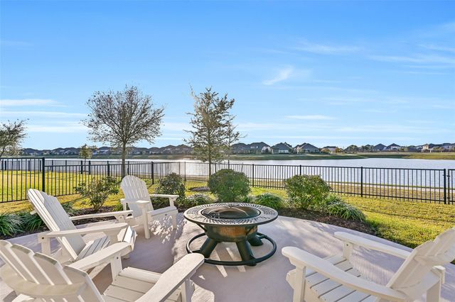 3103 Flora Manor Drive, Texas City, TX 77568